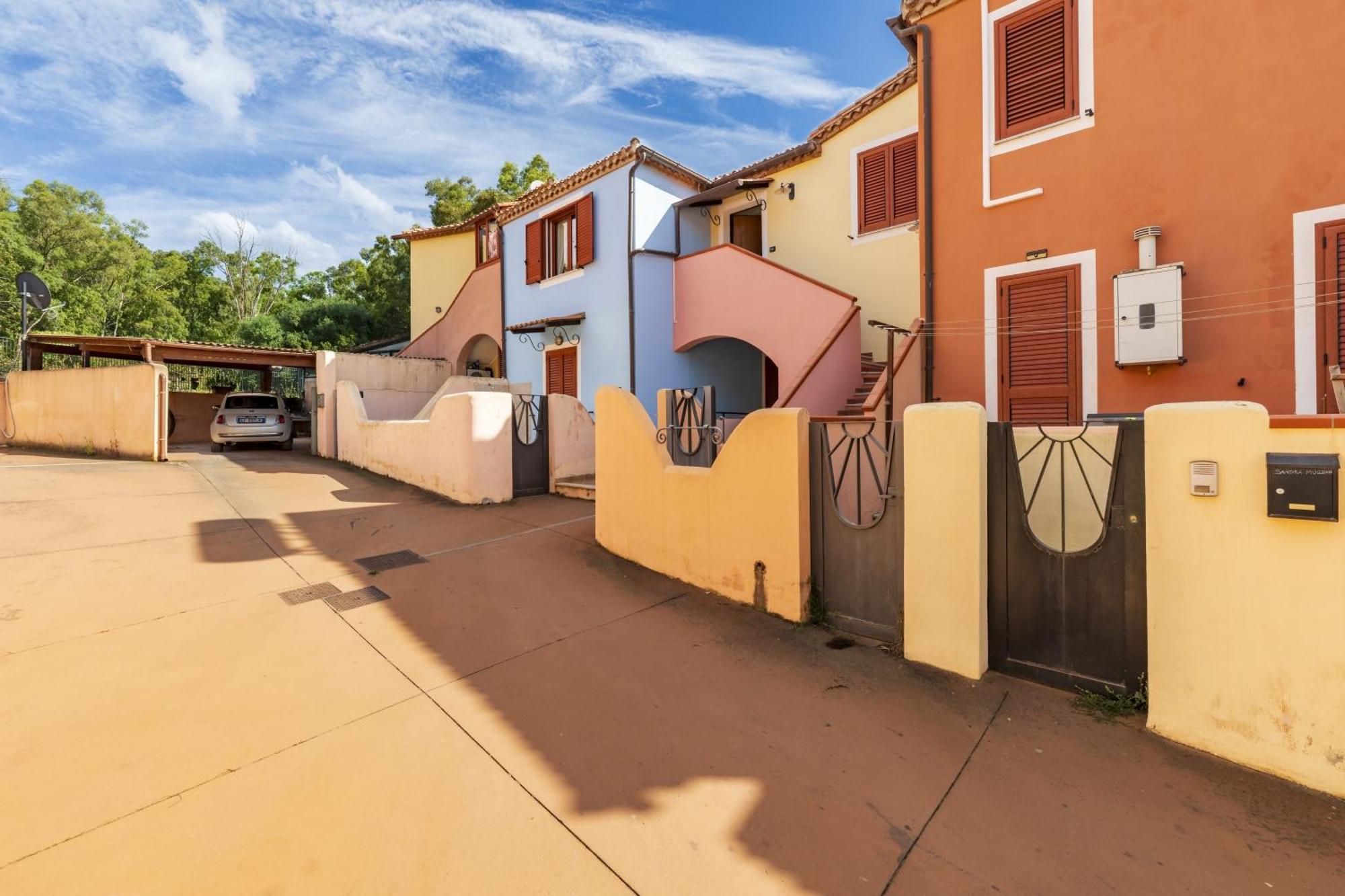 Bilocale N 10 Arbatax Vicino Al Mare Apartment Exterior photo
